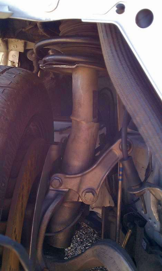 Illustration for article titled BMW Dealer Crashes M5, Tries Screwing Owner Out Of $27K